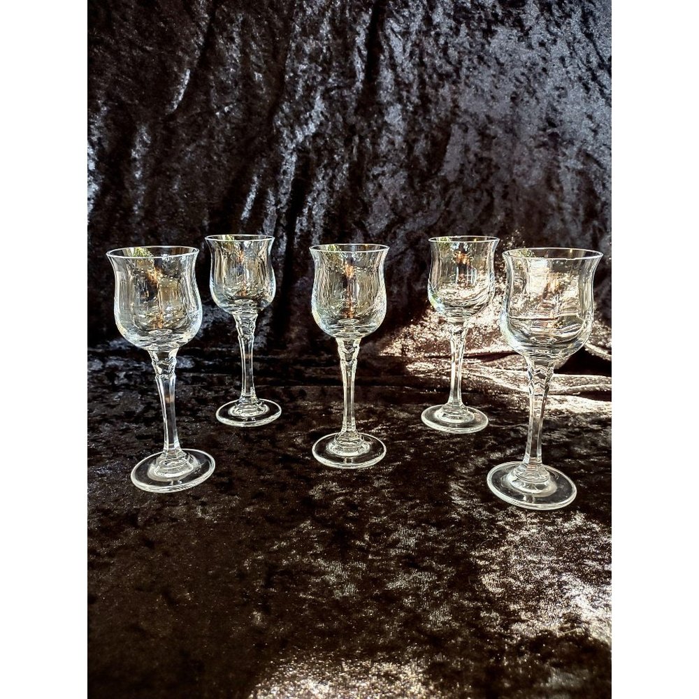 5 Cordial Glass Tudor by TOWLE